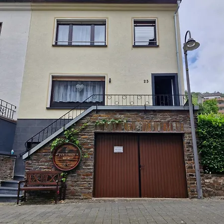 Heimes Apartment